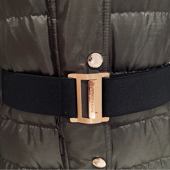 BURBERRY LONDON ABBEYDALE FOX-FUR TRIMMED PUFFER COAT - Picture 7 of 14